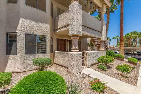 Las Vegas, NV 89128,1017 Falconhead LN #101
