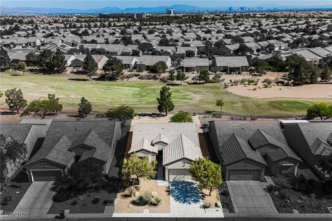 3405 Kingbird DR, North Las Vegas, NV 89084
