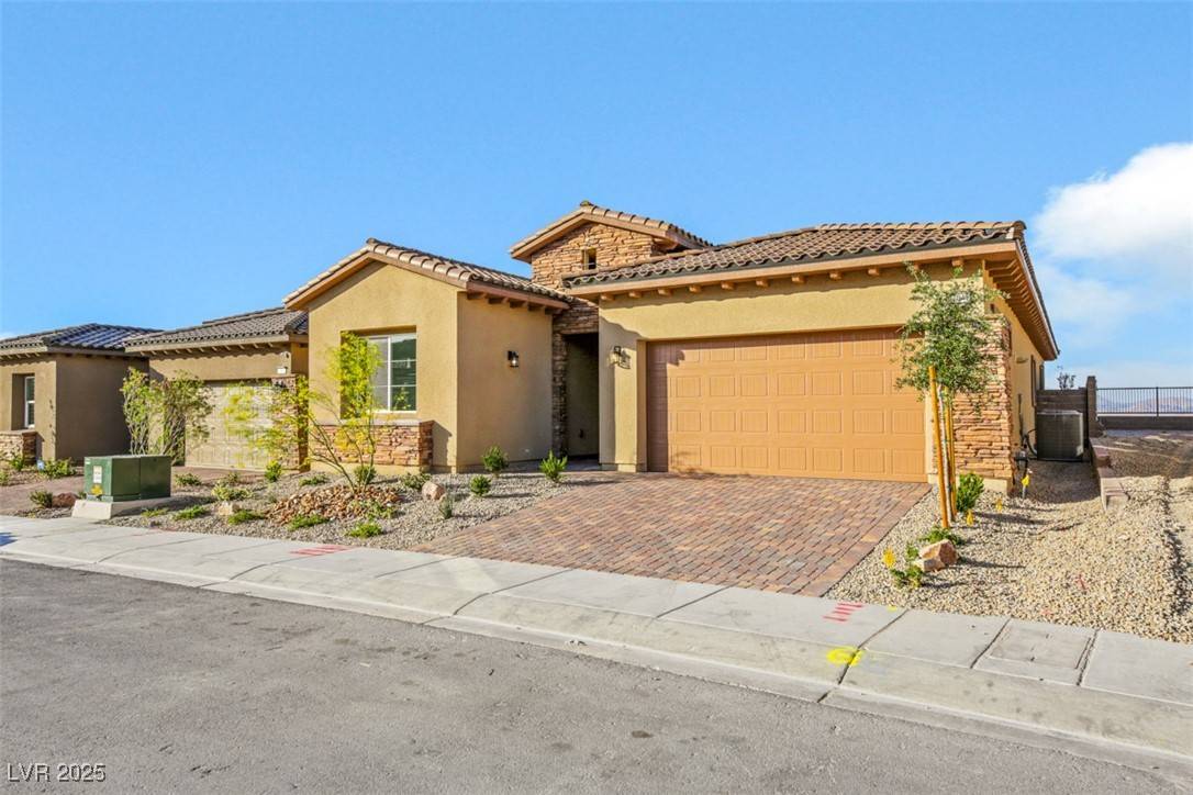 164 Cabo Cruces DR, Henderson, NV 89011