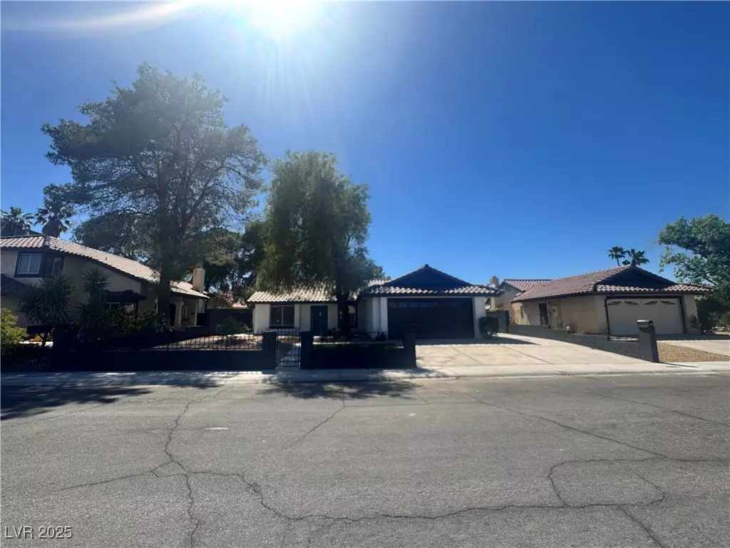 Las Vegas, NV 89108,3920 Aspencrest DR