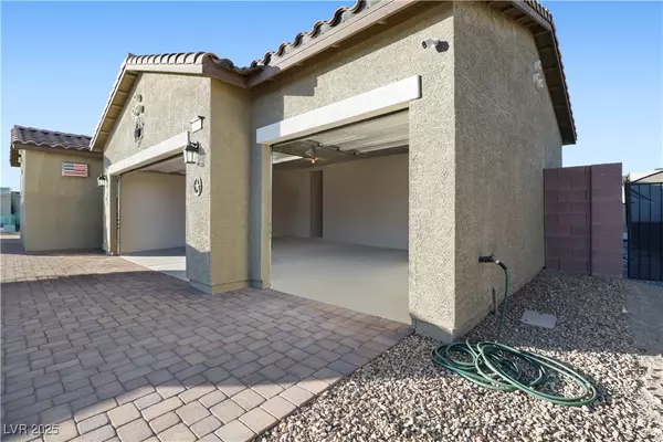 Pahrump, NV 89060,42 Late Harvest AVE