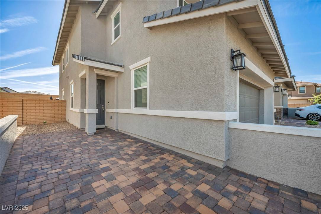 Henderson, NV 89011,688 Monroe Hill PL