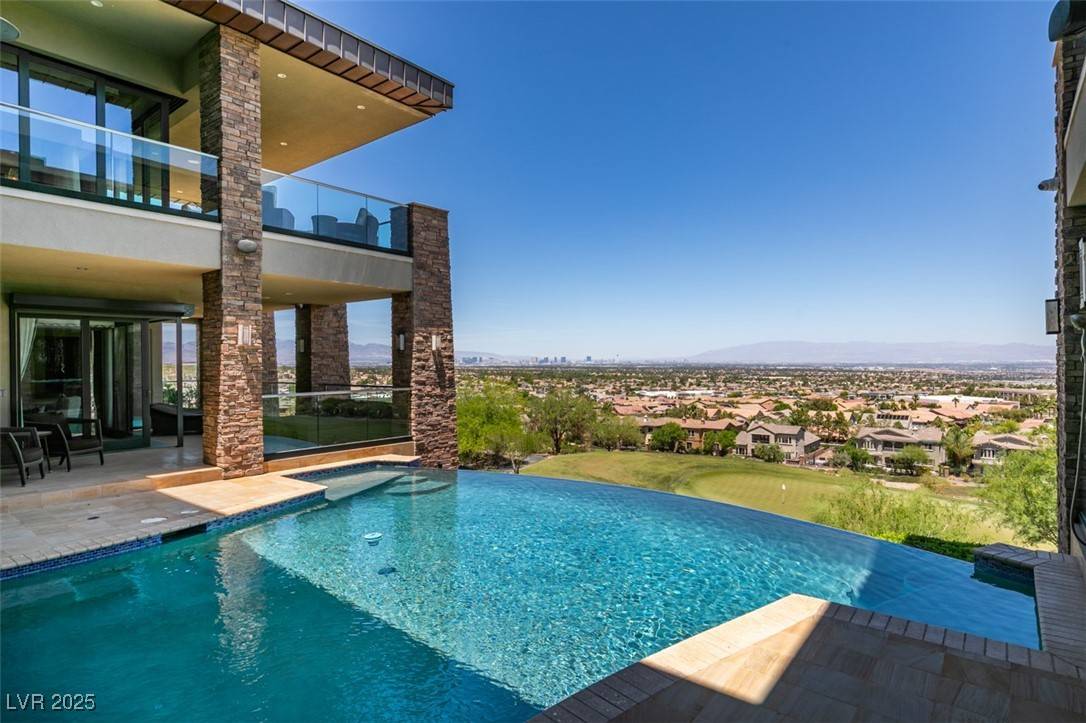 Henderson, NV 89012,1500 Macdonald Ranch DR