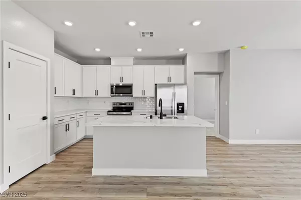 North Las Vegas, NV 89032,4425 Pioche AVE