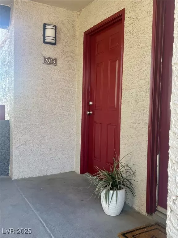 Las Vegas, NV 89117,8600 W Charleston BLVD #2033