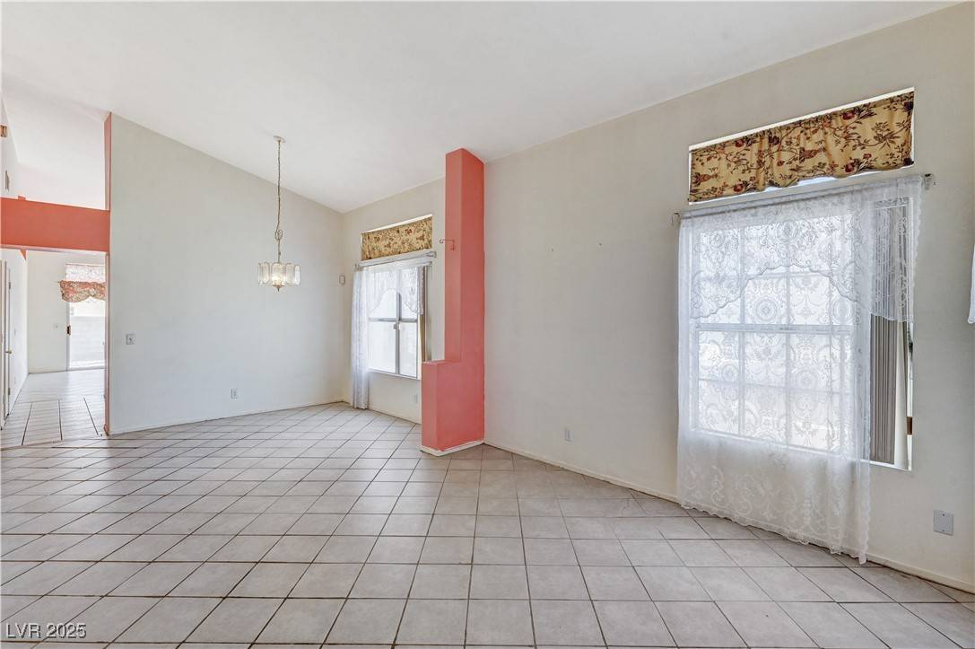 North Las Vegas, NV 89031,5016 Jacarilla LN