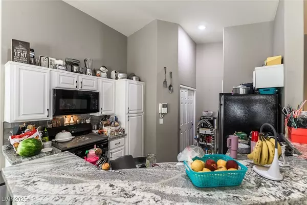 North Las Vegas, NV 89084,3609 Indigo Flower ST #1