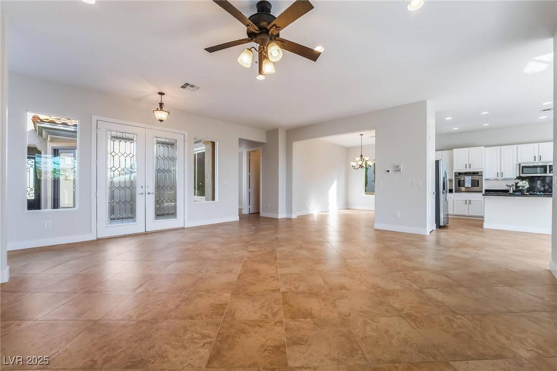 Henderson, NV 89044,2365 Black River Falls DR