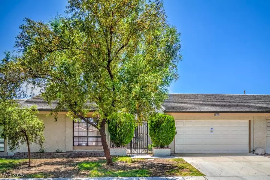 5713 Whiteridge AVE, Las Vegas, NV 89107
