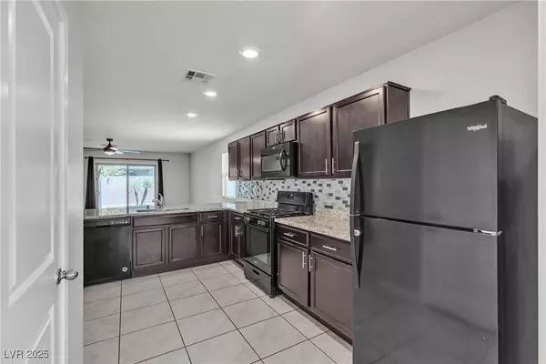 Las Vegas, NV 89115,4544 Velvet Oak CT