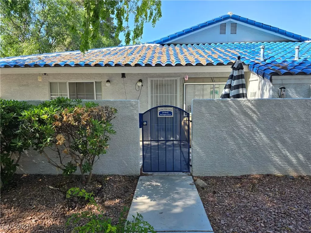 Las Vegas, NV 89108,2116 Bavington DR #C