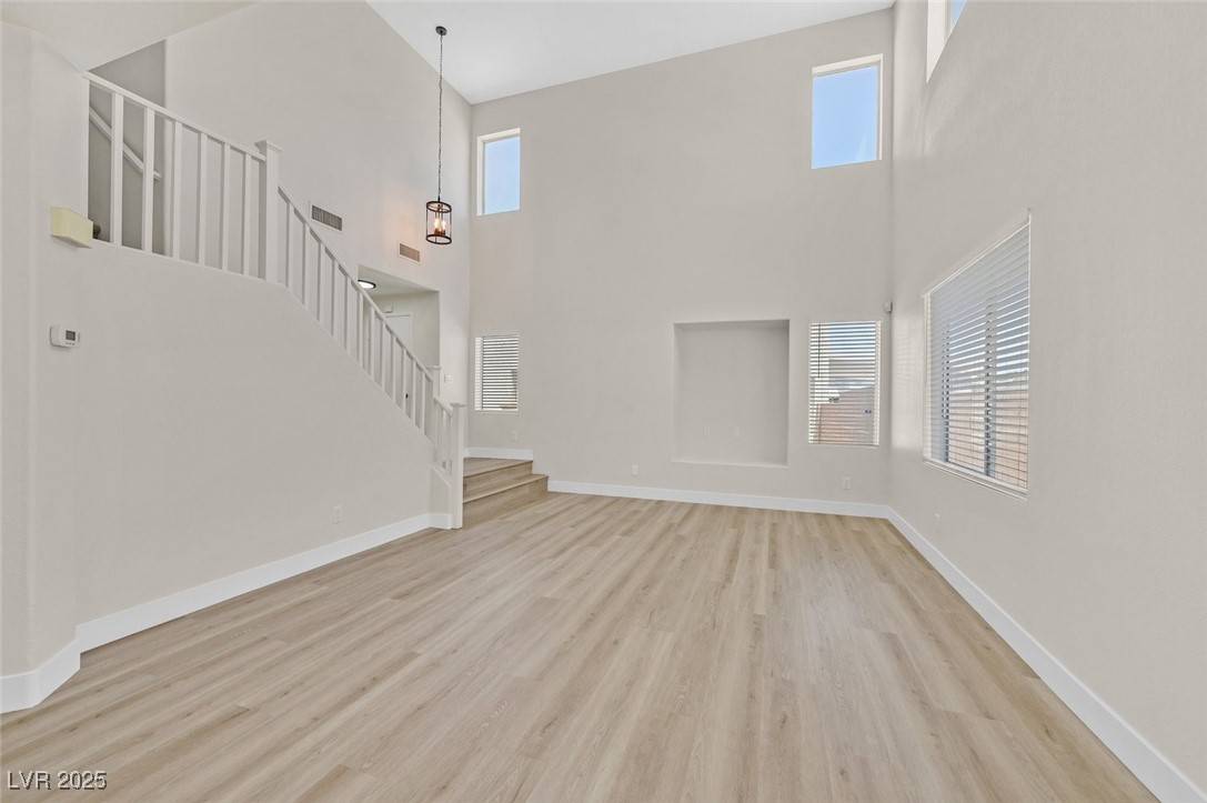North Las Vegas, NV 89032,4132 Joyous ST