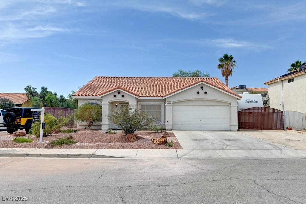 1523 Silver Point AVE, Las Vegas, NV 89123
