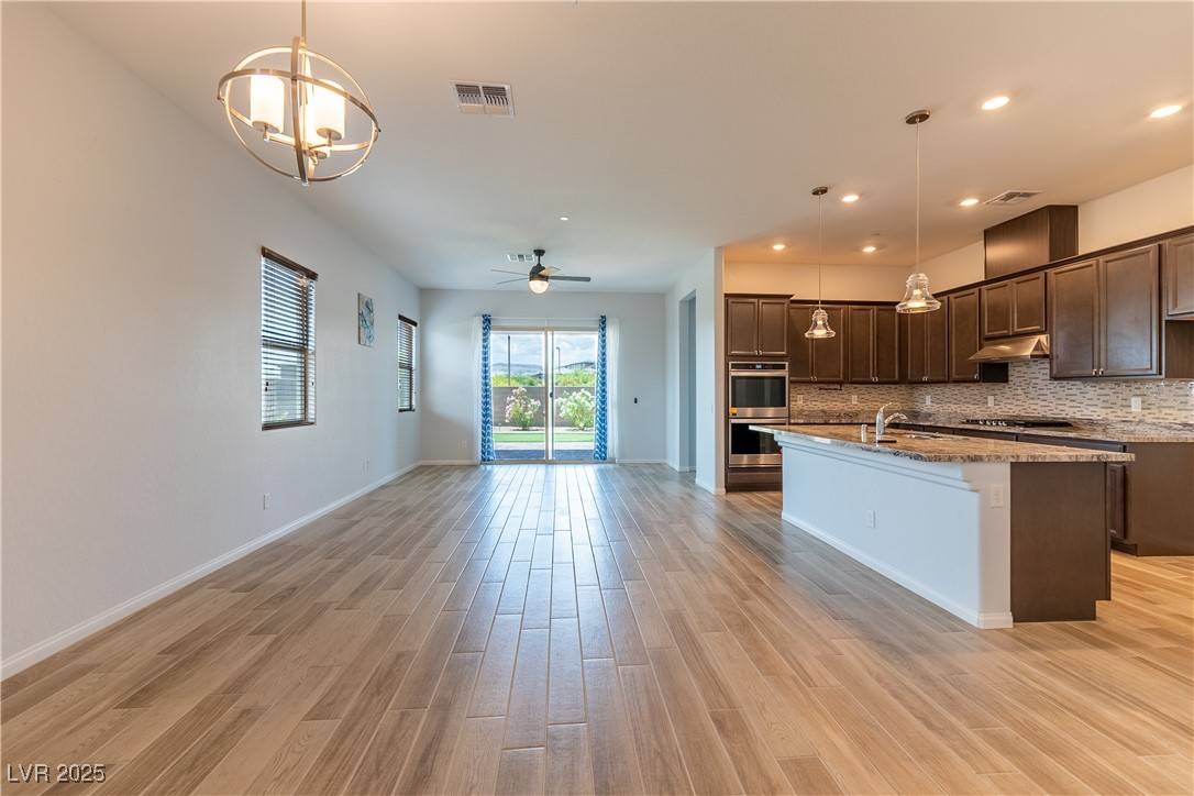 12565 Huckleberry Oak AVE, Las Vegas, NV 89138