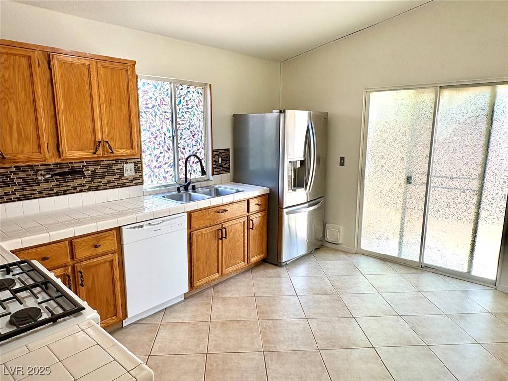 Las Vegas, NV 89129,3665 Lucky Horseshoe CT