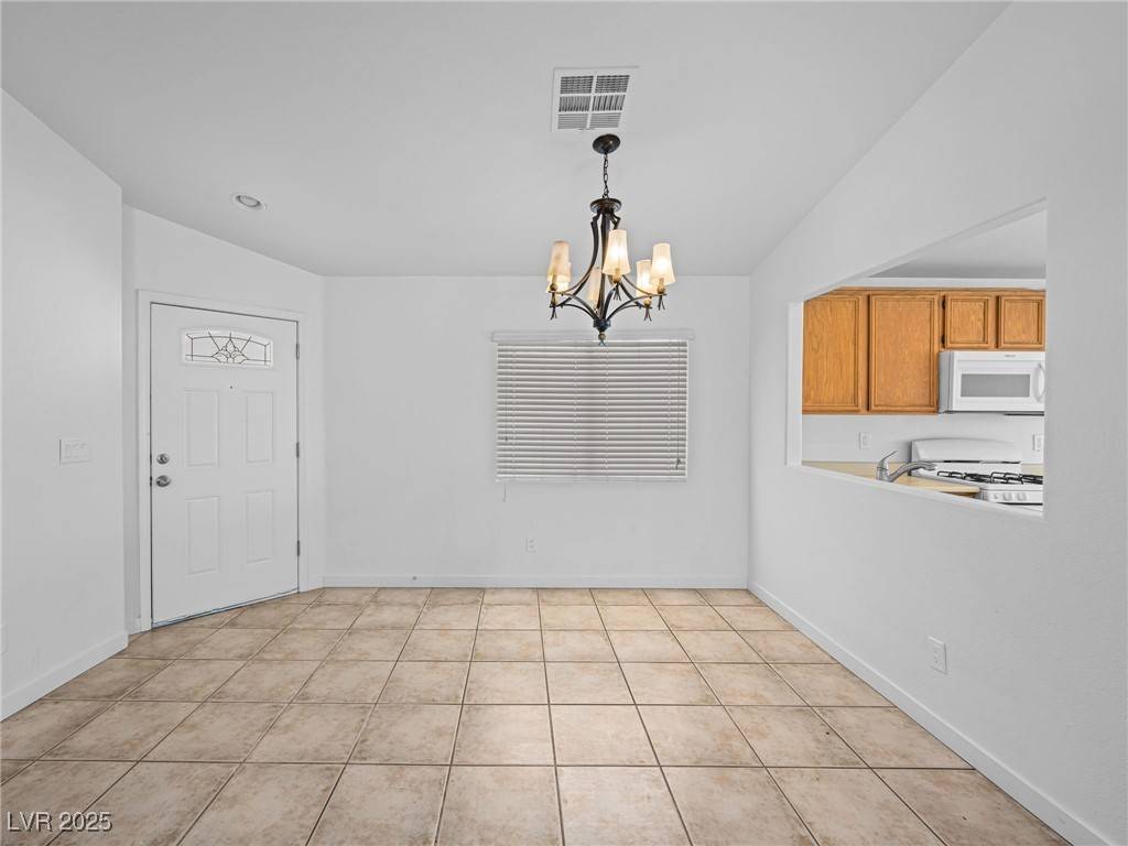 North Las Vegas, NV 89084,6642 Cinnabar Coast LN