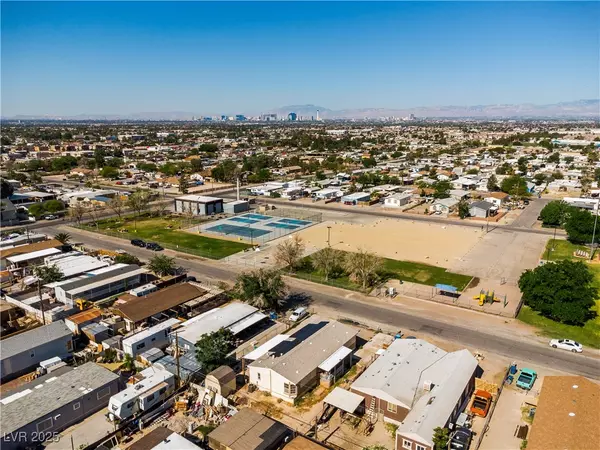 Las Vegas, NV 89156,2240 Jo Anne LN