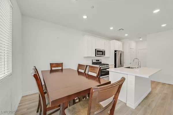 Las Vegas, NV 89166,8852 Flora Run AVE