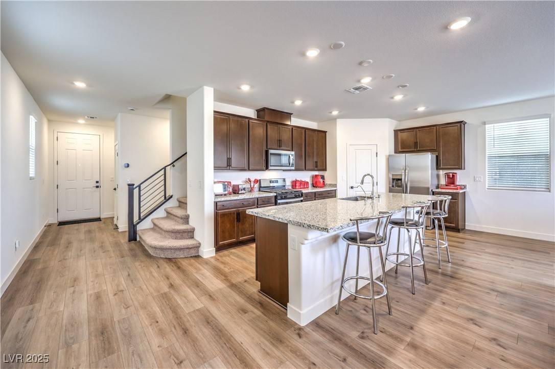 9114 Riverlands Ranch ST, Las Vegas, NV 89139