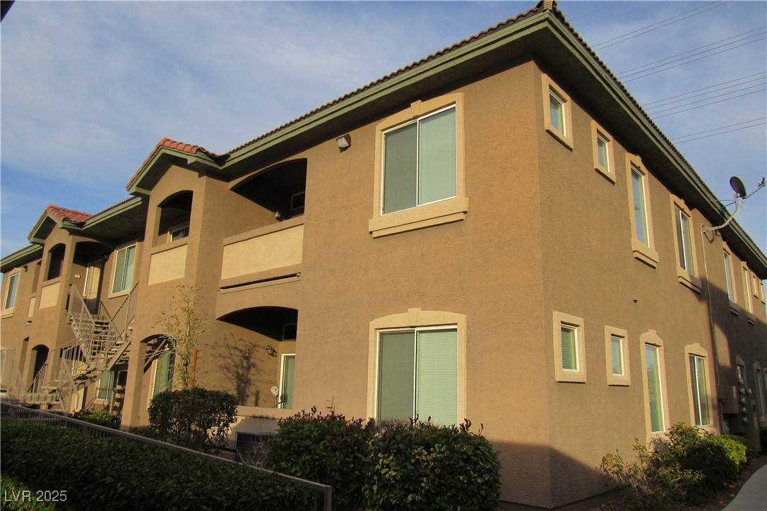 3504 Desert Cliff ST #202, Las Vegas, NV 89129