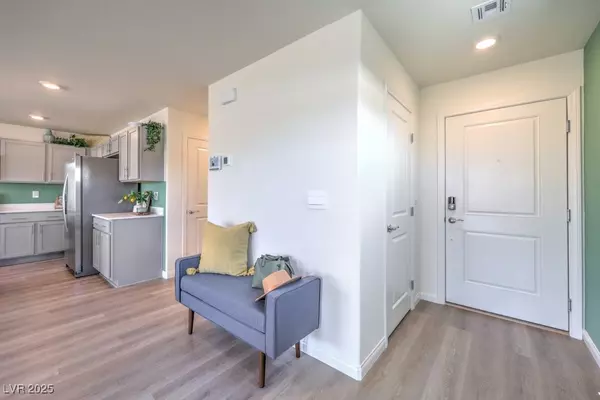 North Las Vegas, NV 89081,2646 BEGONIA FALLS AVE #41