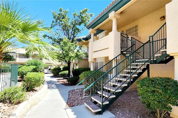 Las Vegas, NV 89117,8410 Eldora AVE #2046