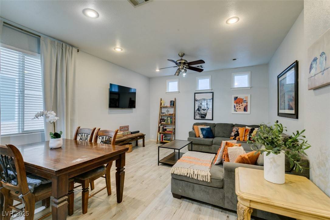 Las Vegas, NV 89183,10373 Perfect Parsley ST