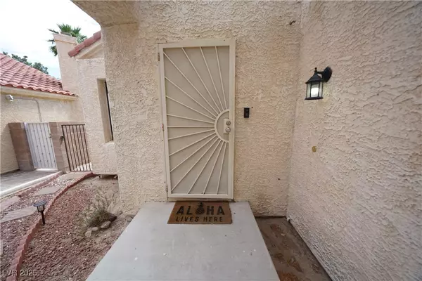 Henderson, NV 89074,156 Wynntry DR