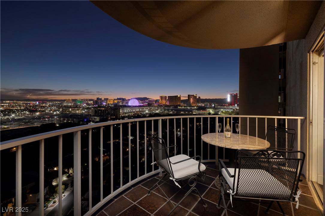 3111 Bel Air DR #20H, Las Vegas, NV 89109