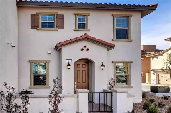 Las Vegas, NV 89138,4 Lomita Heights DR
