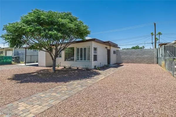 Las Vegas, NV 89104,1720 Eastwood DR