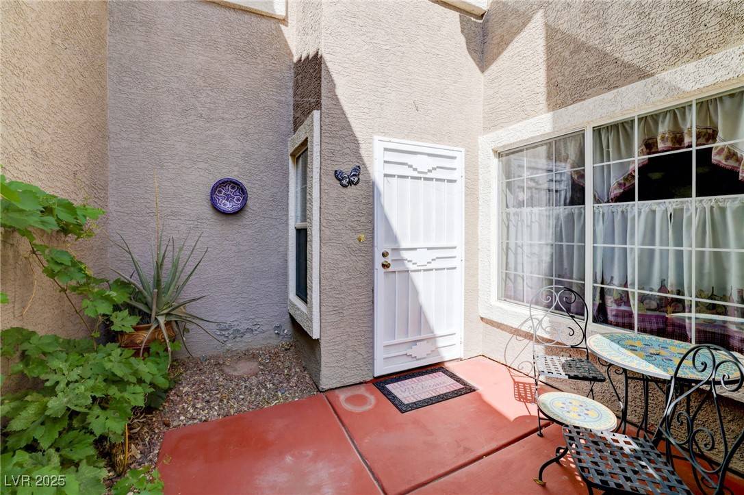 Las Vegas, NV 89144,602 Painted Cloud PL