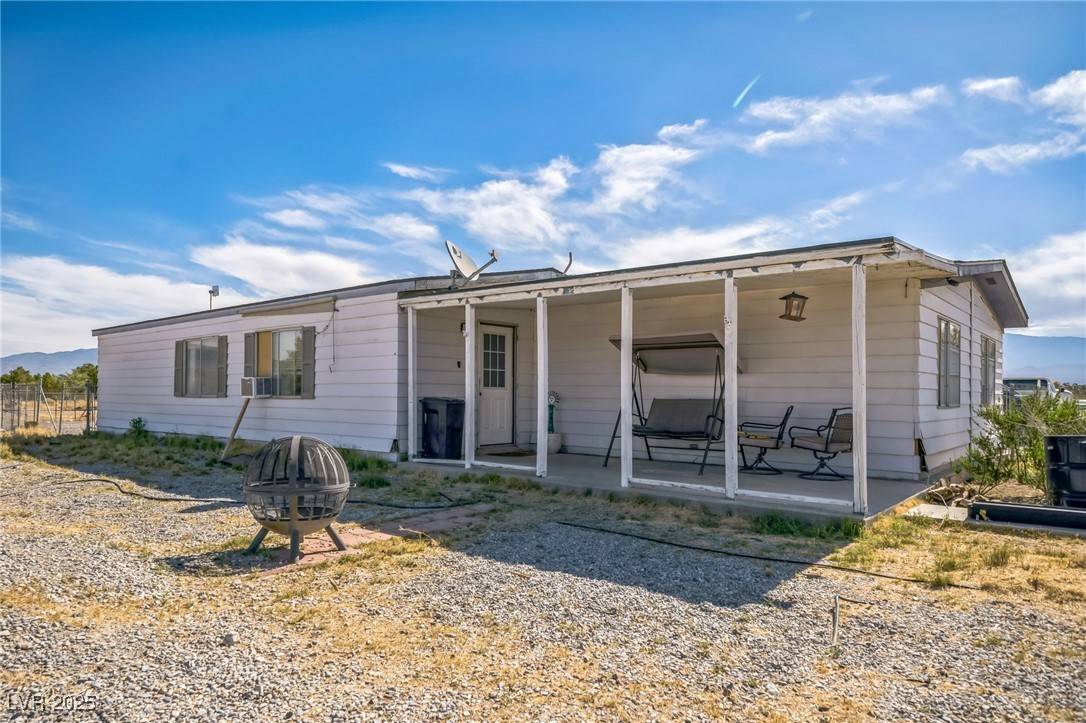 1825 Hays ST, Pahrump, NV 89060