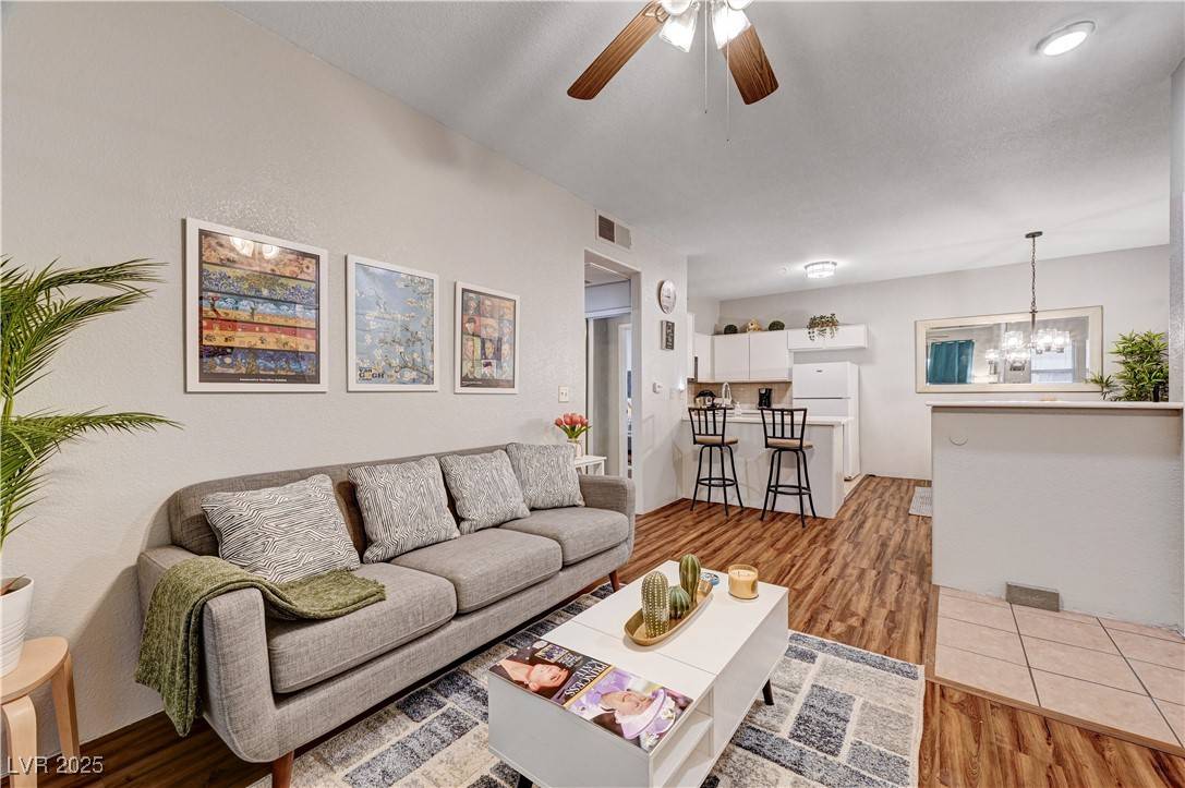 Las Vegas, NV 89122,5751 E Hacienda AVE #154