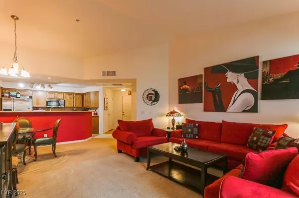 Las Vegas, NV 89148,8777 MAULE AVE #3116