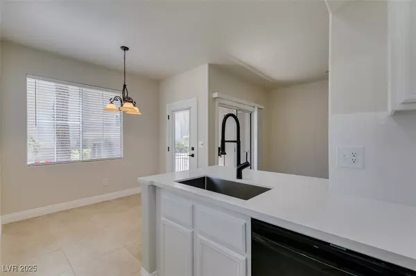 Las Vegas, NV 89148,9050 W Warm Springs RD #1117