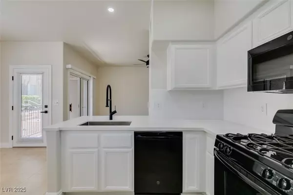 9050 W Warm Springs RD #1117, Las Vegas, NV 89148
