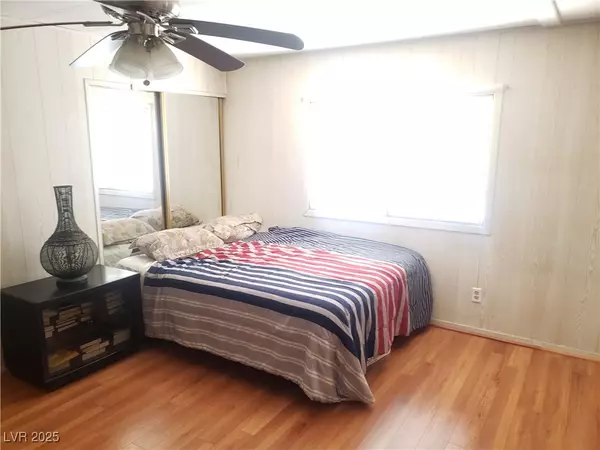 Las Vegas, NV 89122,3326 Isle Royale DR