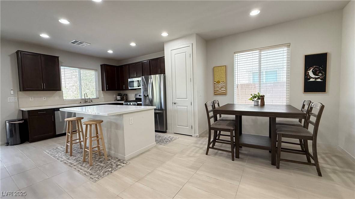 North Las Vegas, NV 89086,2924 Sunday Silence RD