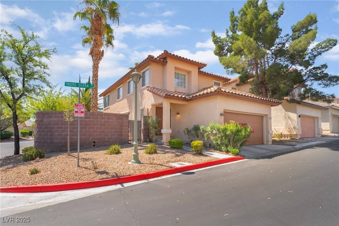 1220 Padre Serra LN, Las Vegas, NV 89134
