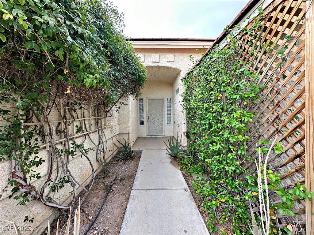 Henderson, NV 89002,1006 Winding Hill ST