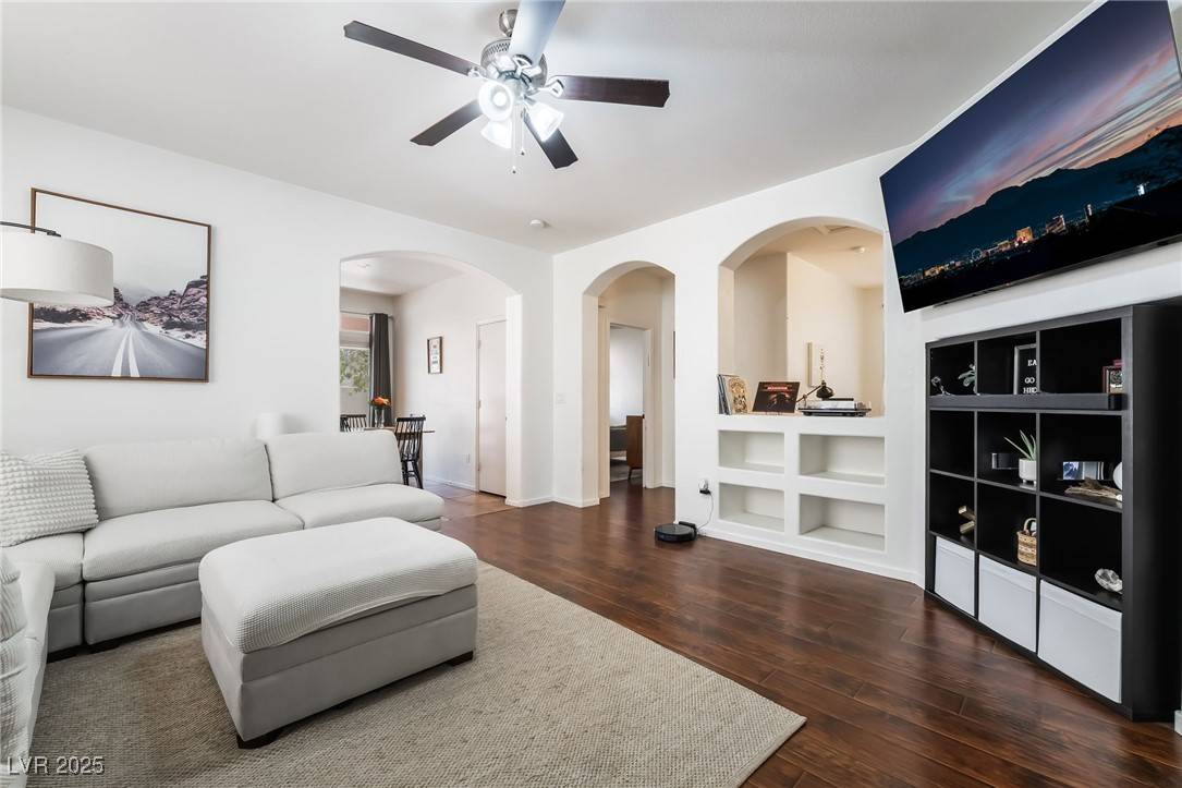 Las Vegas, NV 89148,7152 Brassica CT
