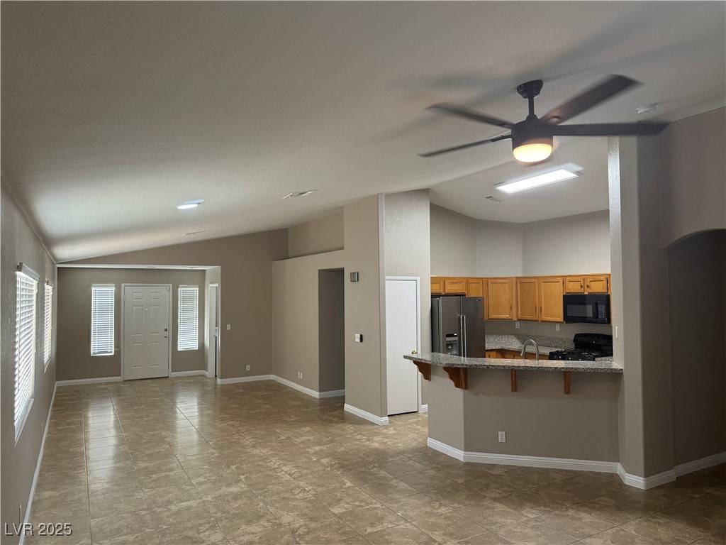 North Las Vegas, NV 89031,5837 Springmist ST