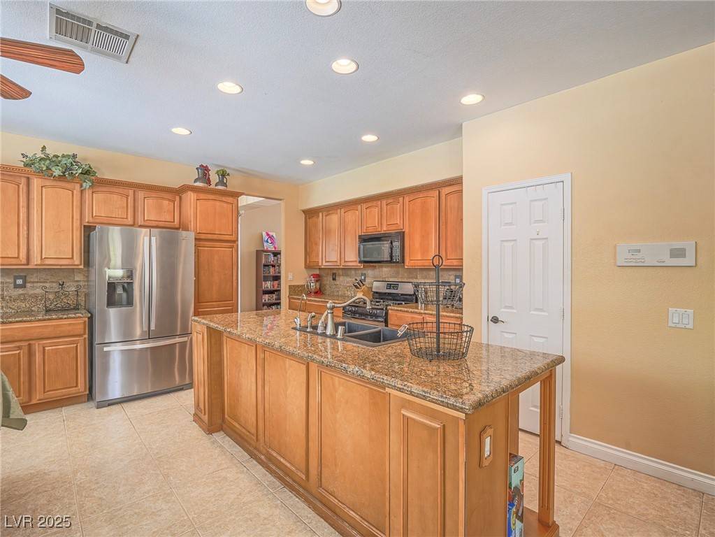 Las Vegas, NV 89131,8106 Eagle Clan CT