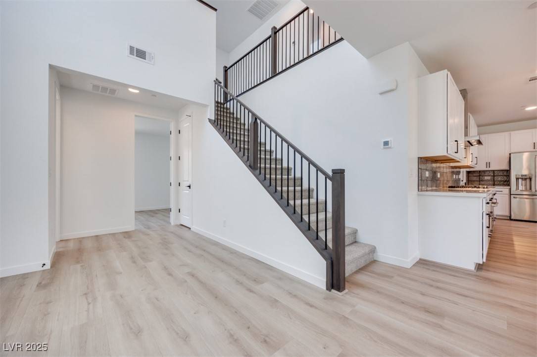 Las Vegas, NV 89166,9265 Frazer ST