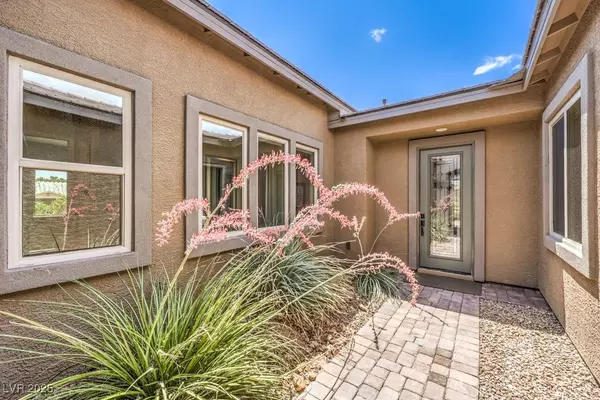 Las Vegas, NV 89131,7111 Bath DR