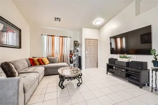 Las Vegas, NV 89122,3642 Winter Whitetail ST