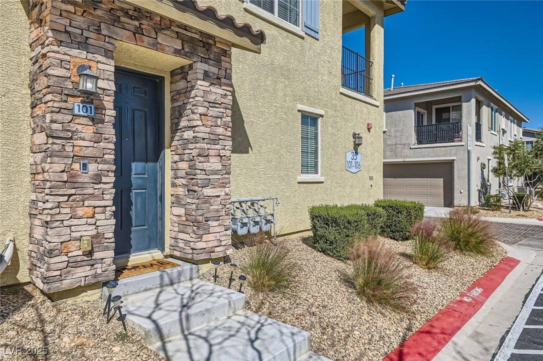 Las Vegas, NV 89178,8490 Classique AVE #101
