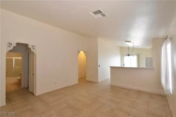 Las Vegas, NV 89156,2839 Kensington ST