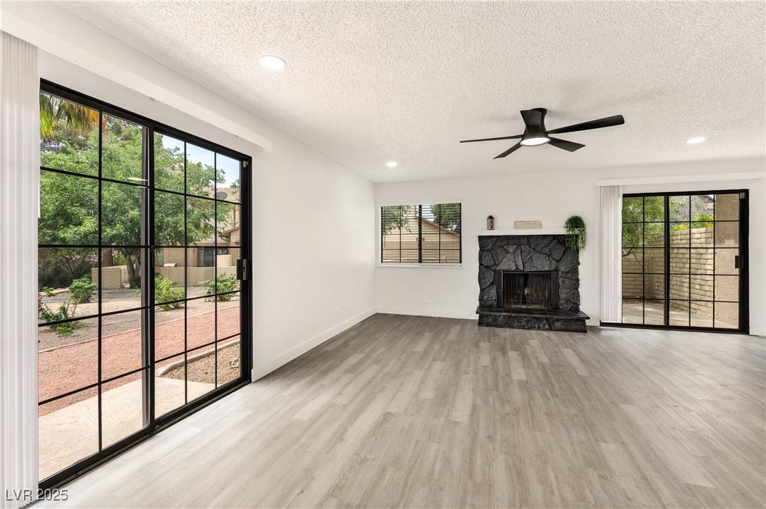 3484 Nightflower LN #2, Las Vegas, NV 89121